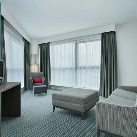 Leonardo Hotel Liverpool-3